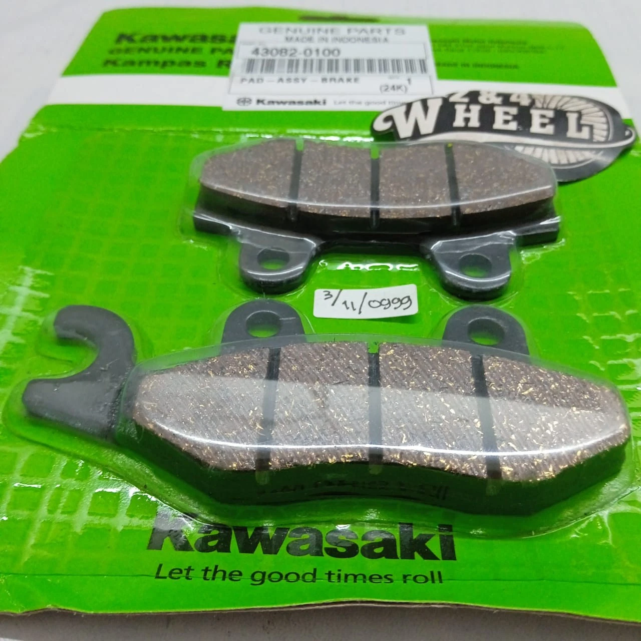 Kawasaki KLX125 125L KLX150L KLX230R Front Brake Pads 43082-0100 NEW GENUINE - Image 2