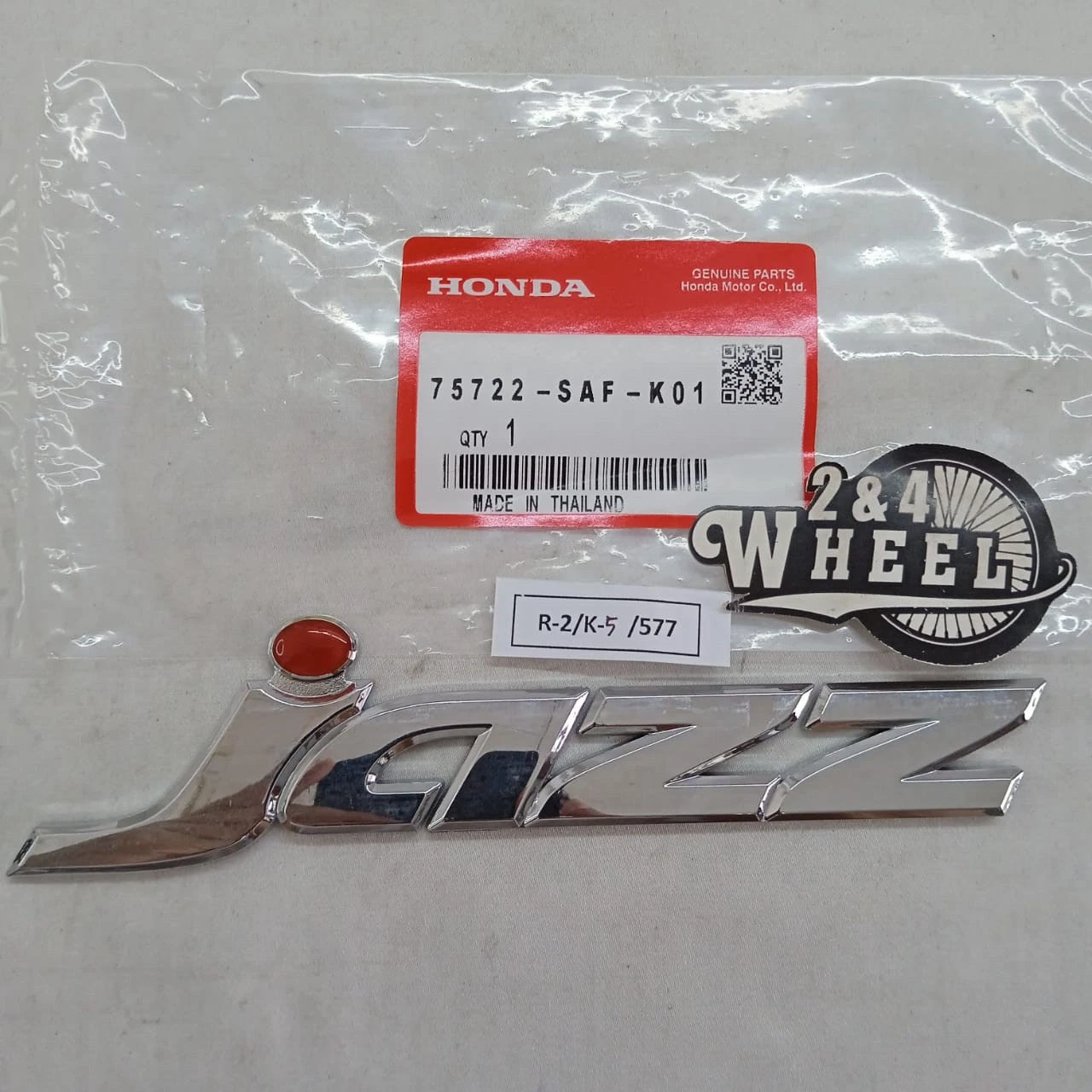 Honda Jazz GD1 GD2 GD3 GD4 GD5 GE3 Red Dot Emblem Chrome Trunk Badge 3D NEW