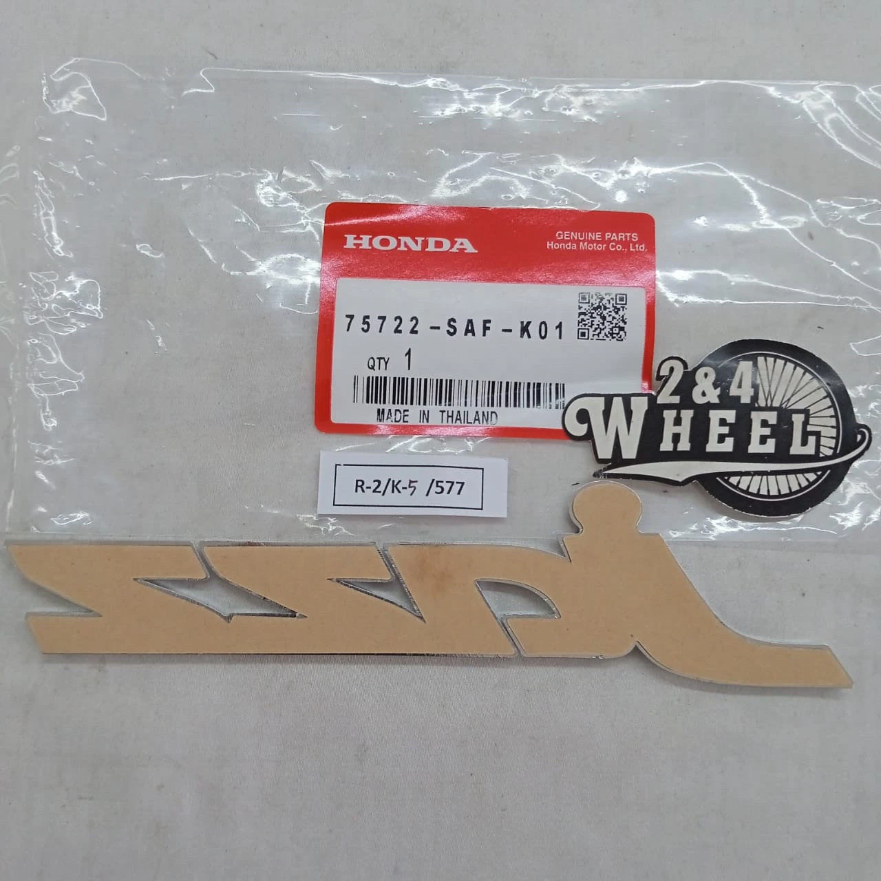 Honda Jazz GD1 GD2 GD3 GD4 GD5 GE3 Red Dot Emblem Chrome Trunk Badge 3D NEW - Image 2
