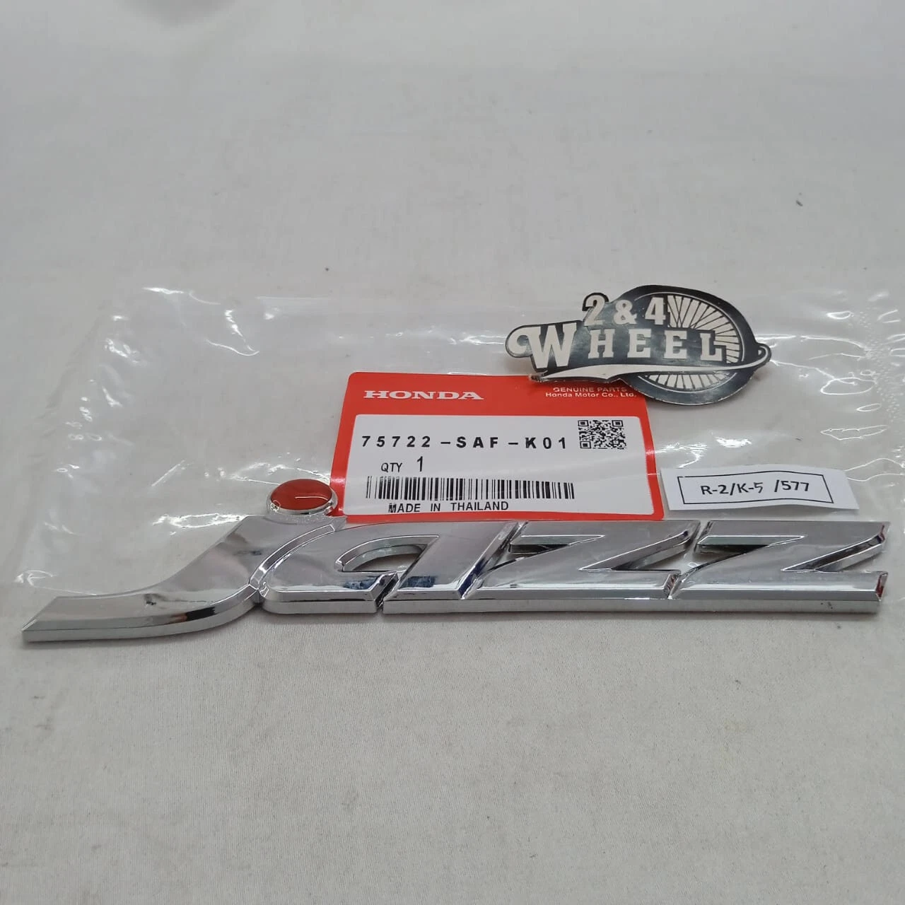 Honda Jazz GD1 GD2 GD3 GD4 GD5 GE3 Red Dot Emblem Chrome Trunk Badge 3D NEW - Image 3