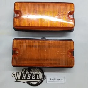 Isuzu Pickup KB26 KB41 Bumper Side Turn Signal Lights Pair Lh/Rh NOS