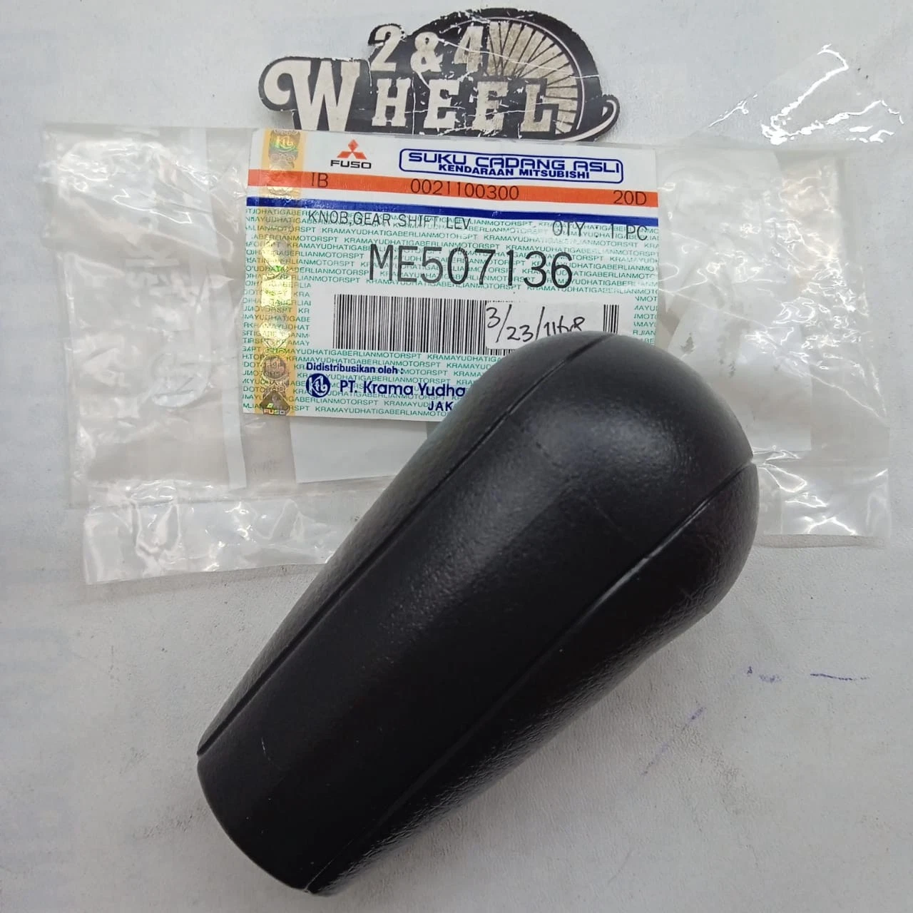 Mitsubishi Fuso Canter FE110 FE111 FE211 FE71 FE73 Knob Gear Shift ME507136 - Image 3