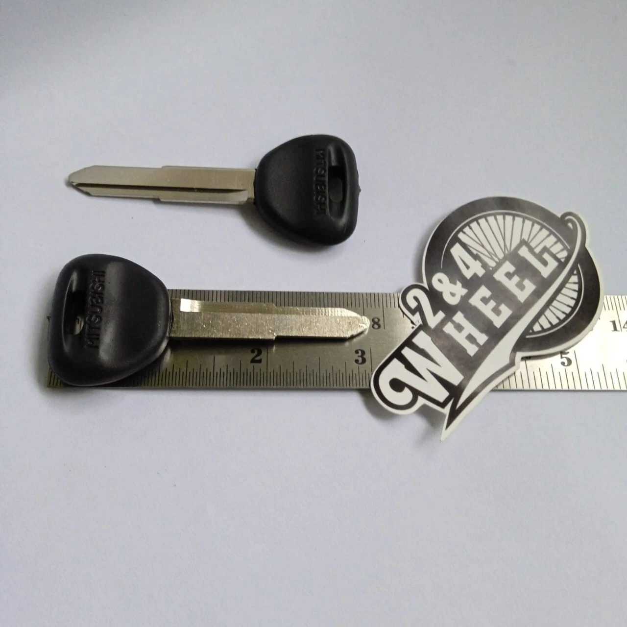 Mitsubishi Fuso Canter FE Series Key Blank NEW 2 Pcs - Image 3