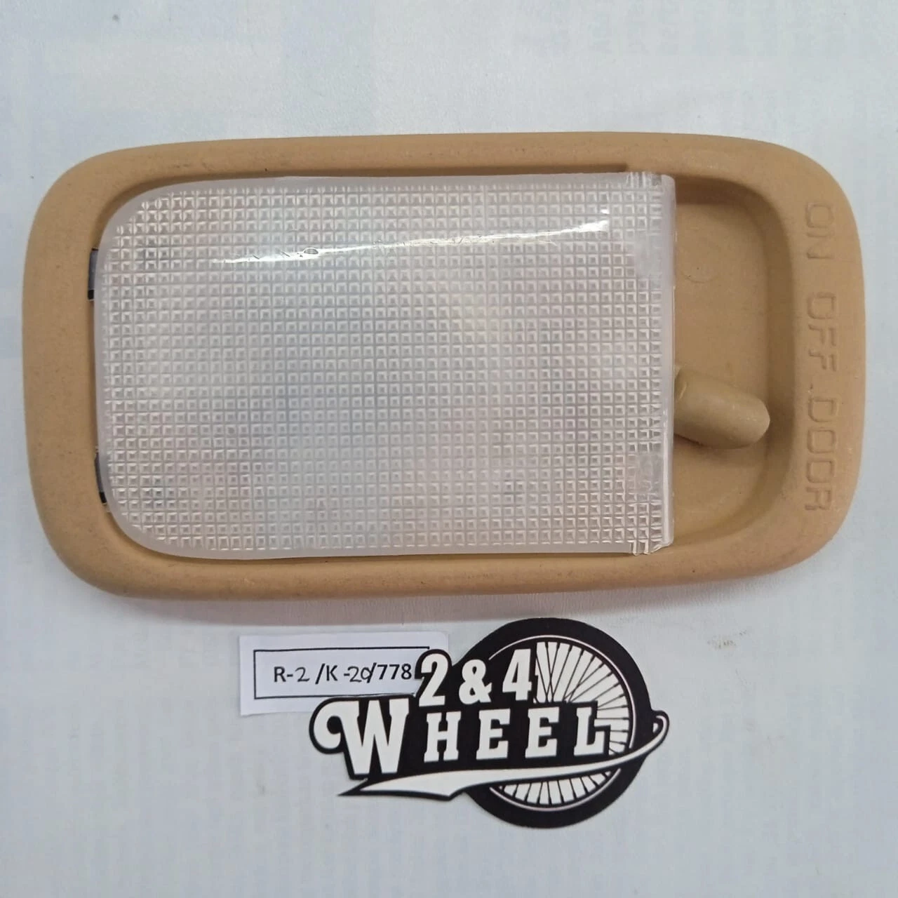 Interior Dome Light Assy Brown For Toyota Tacoma Corolla AE92 AE95 AE101 NEW - Image 2