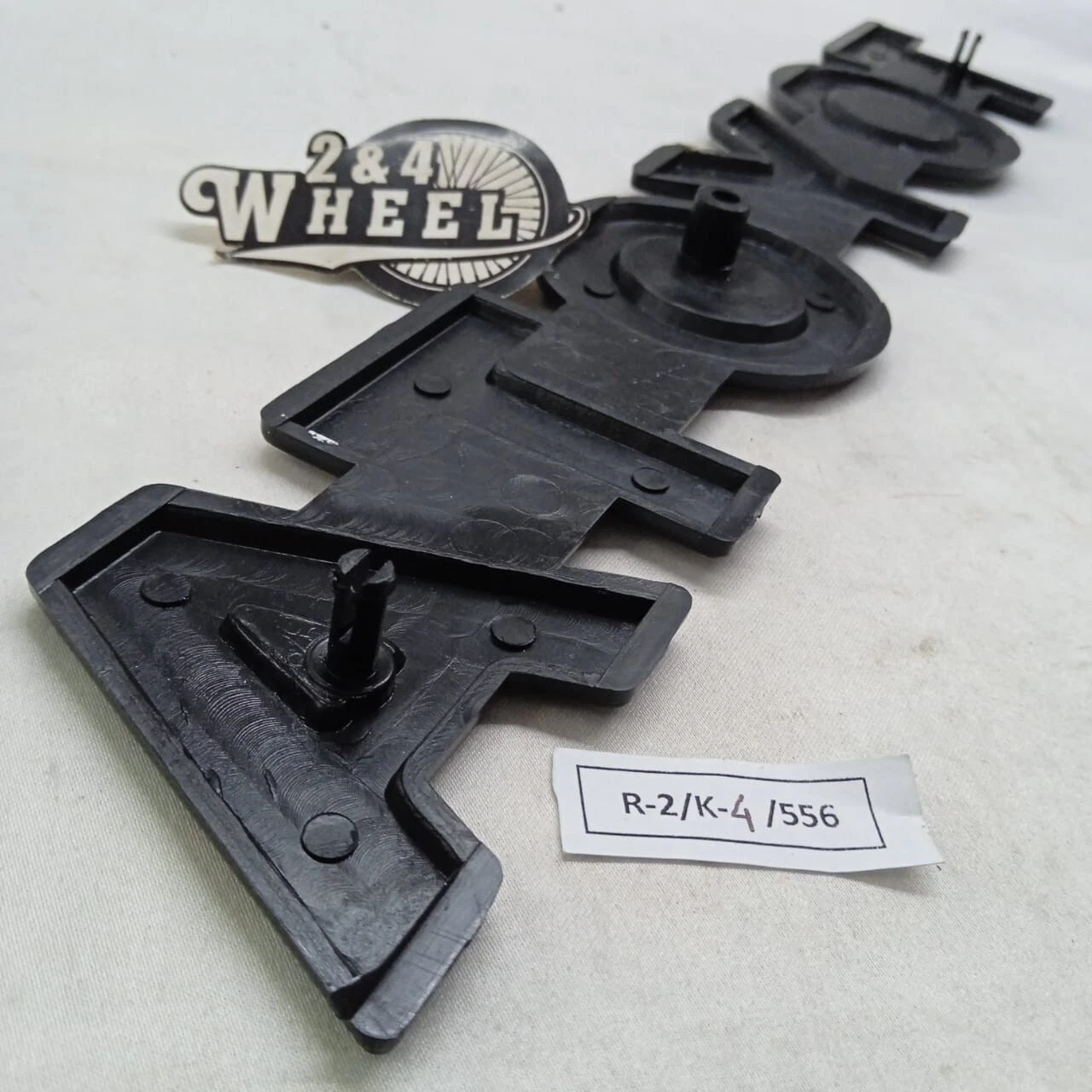 Toyota Land Cruiser BJ70 BJ 70 4Runner Truck Front Grille Emblem Badge NEW - Image 5
