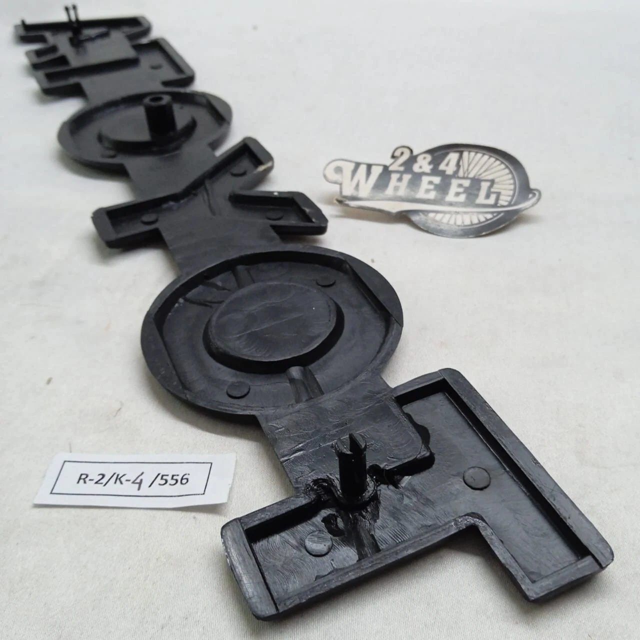 Toyota Land Cruiser BJ70 BJ 70 4Runner Truck Front Grille Emblem Badge NEW - Image 6