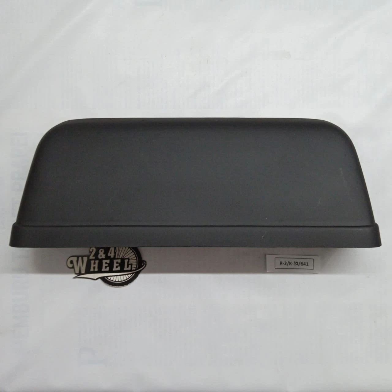 Isuzu Trooper Big Horn Jackaroo Tailgate Lamp License Plate Light NEW
