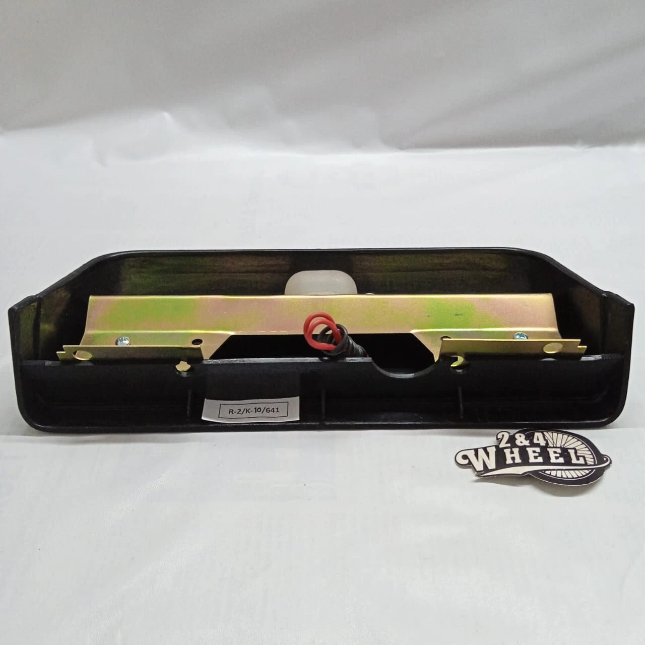 Isuzu Trooper Big Horn Jackaroo Tailgate Lamp License Plate Light NEW - Image 4