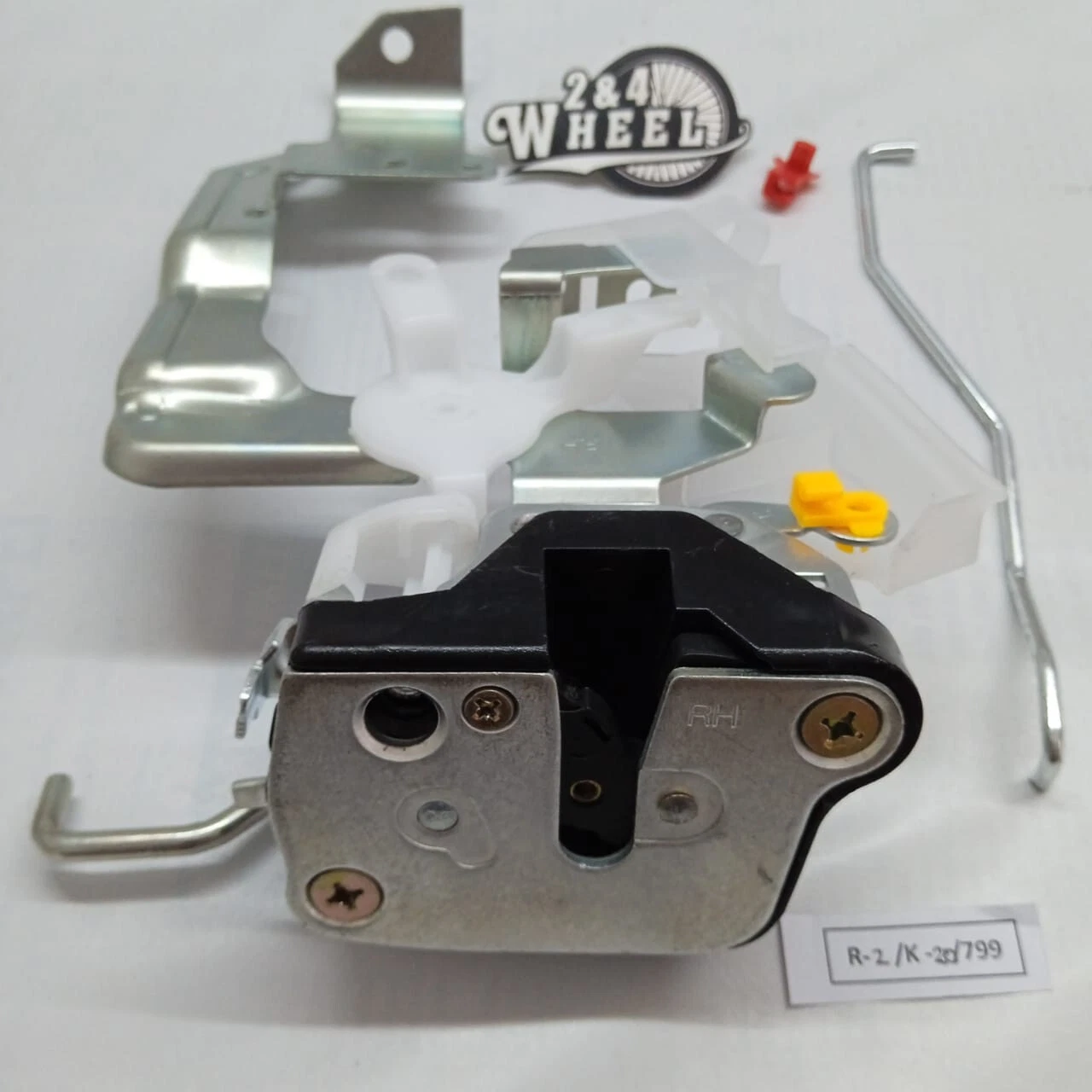 Mitubishi Fuso Canter FE71 FE72 FE74 FE75 FE110 Front Door Latch Lock RH NEW - Image 2