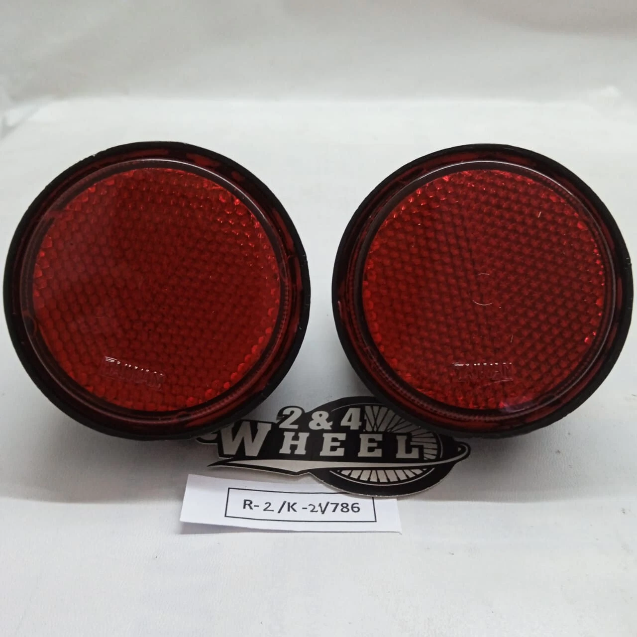 Toyota Land Cruiser 40Series FJ40 FJ45 BJ40 BJ42 Rear Reflector Set L/R NEW