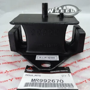MR992670 Mitsubishi Insulator Engine Mounting NEW