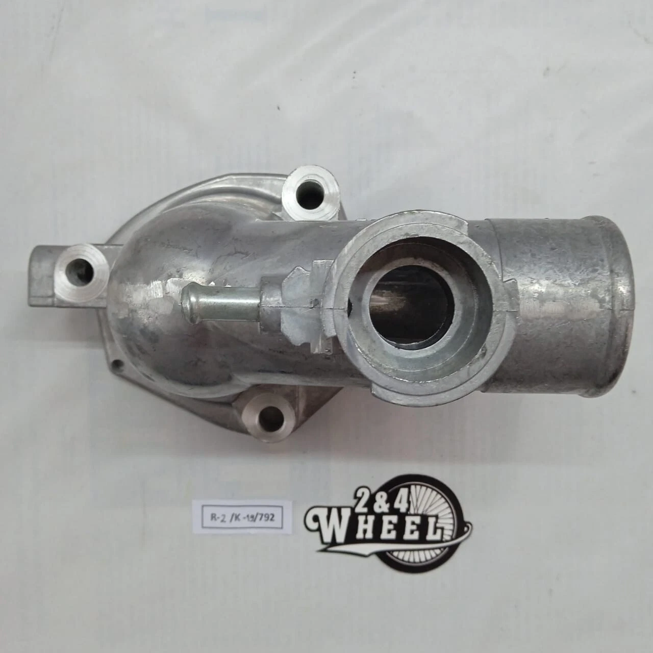 Mitsubishi Fuso Canter Turbo FE71 73 Water Outlet Cover Thermostat ME224760 NEW - Image 5