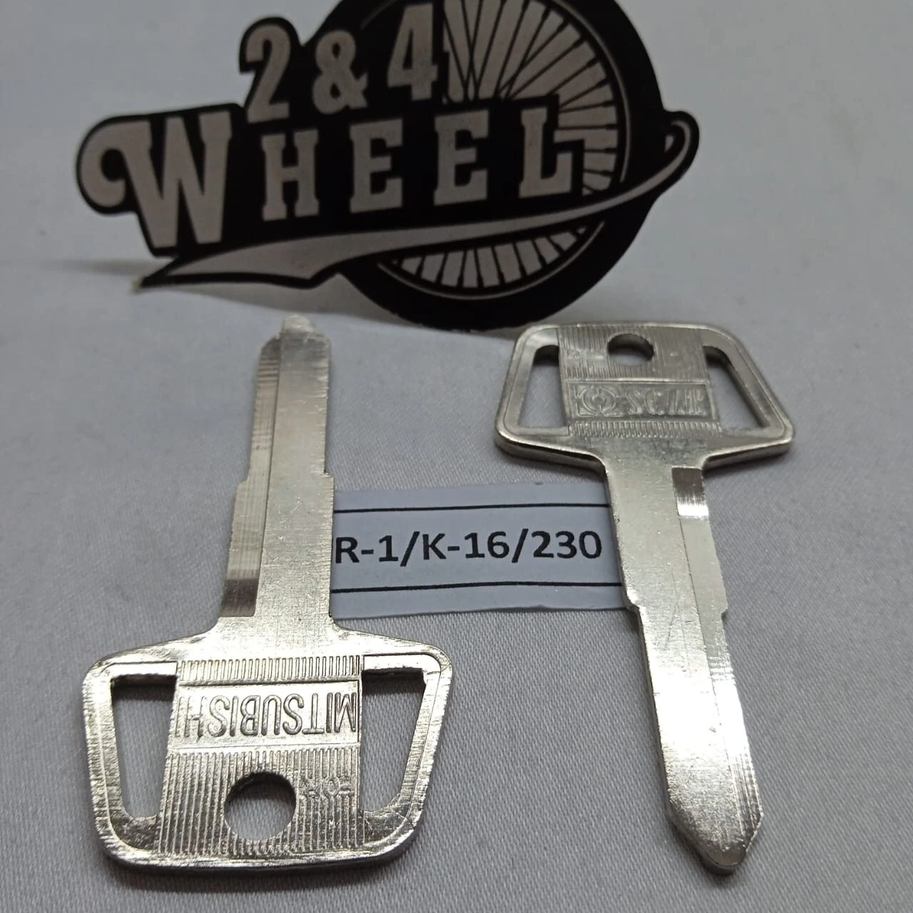 Mitsubishi Colt Van Delica L200 L300 KEY BLANK NEW 2Pcs - Image 2