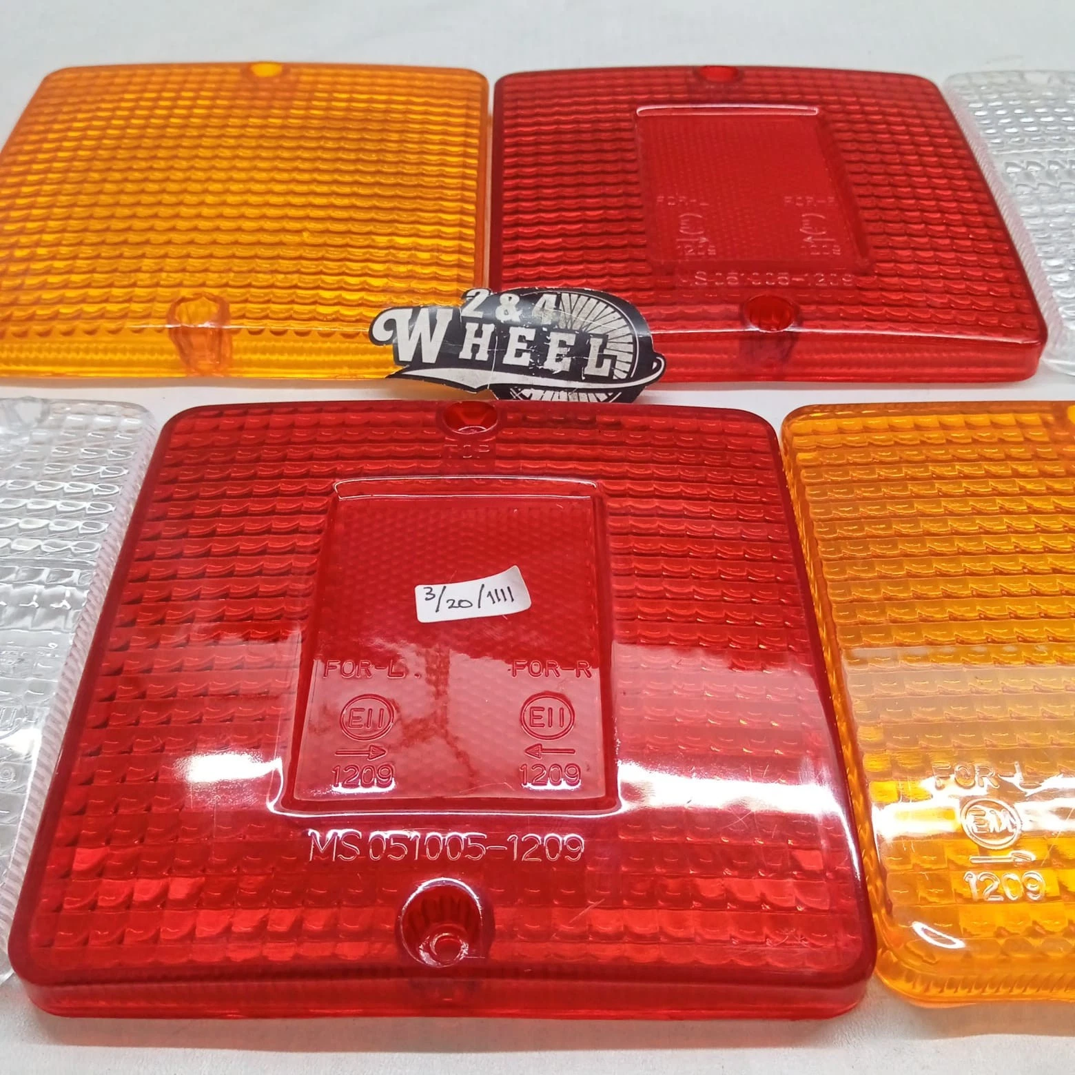 Mitsubishi Fuso Canter FE110 FE111 FE211 Tail Light Lamp Lens Pair L/R NEW - Image 4