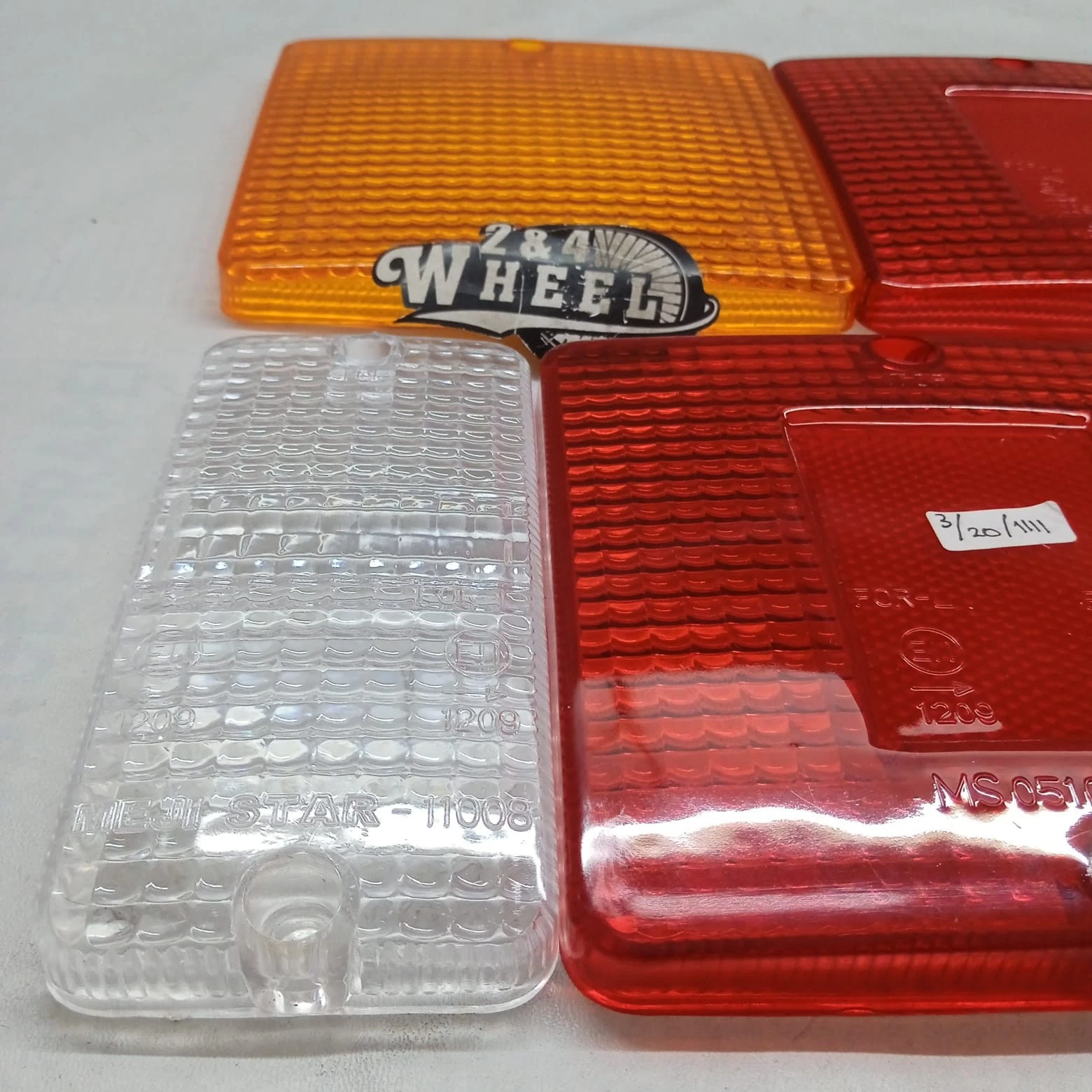 Mitsubishi Fuso Canter FE110 FE111 FE211 Tail Light Lamp Lens Pair L/R NEW - Image 5