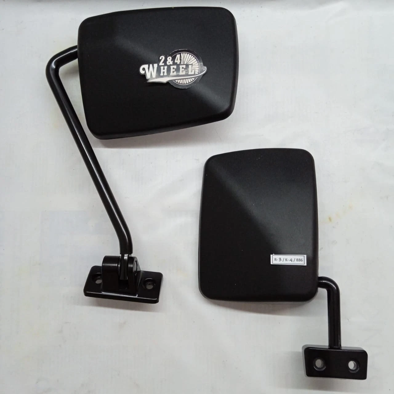 Mitsubishi Delica L300 Front Door Side View Mirror Assy Pair L/R KM003318/9 NEW - Image 2