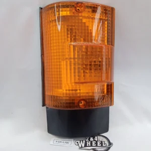 Mitsubishi FUSO CANTER FE444 Front Indicator Lamp LH NEW
