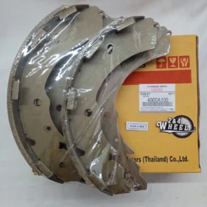 Mitsubishi 4600A100 4600A106 Rear Brake Shoes SET NEW OEM