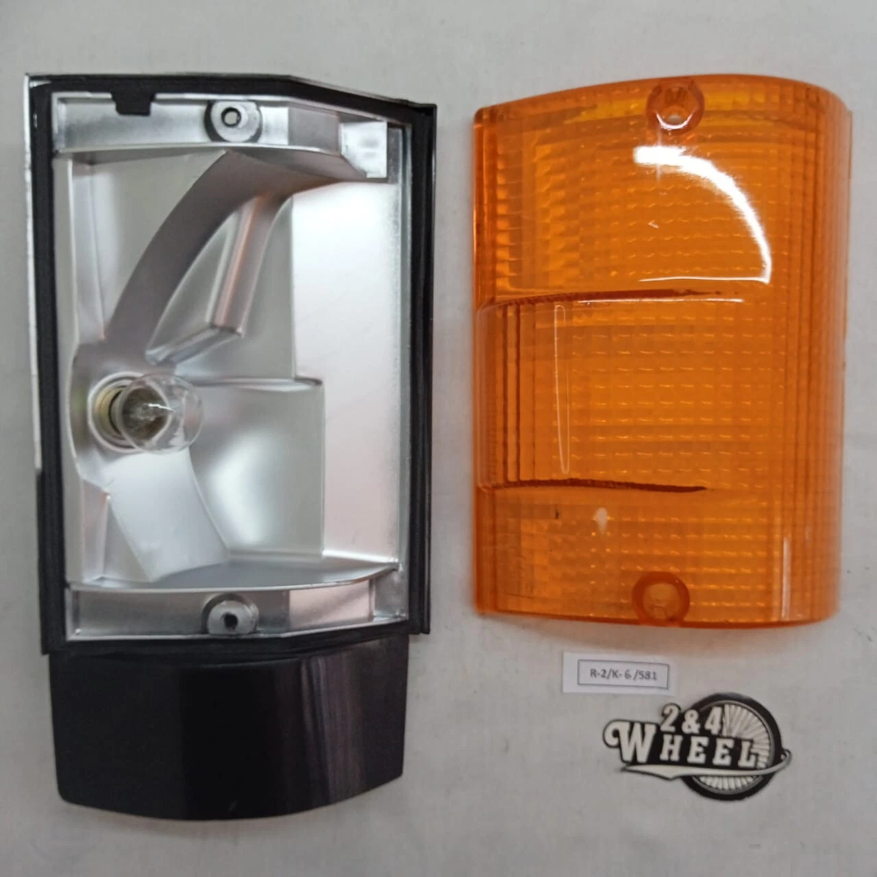 Mitsubishi FUSO CANTER FE444 Front Indicator Lamp Lh/Rh 1Pair NEW - Image 6