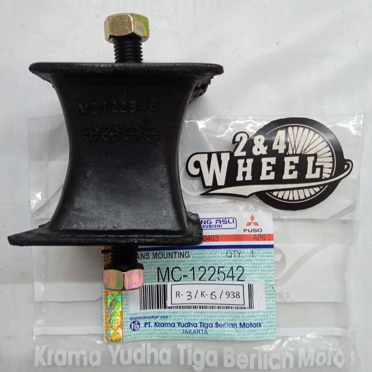 MItsubishi Fuso Canter FE71 FE73 FE83 FE84 FE125 Rear Engine Mount Assy NEW