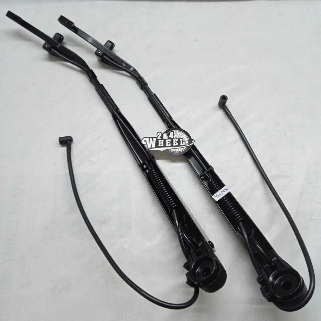 Mitsubishi Fuso Canter FE125 FE73 FE83 Winshield Wiper Arm Blade SET Lh/Rh RHD - Image 9