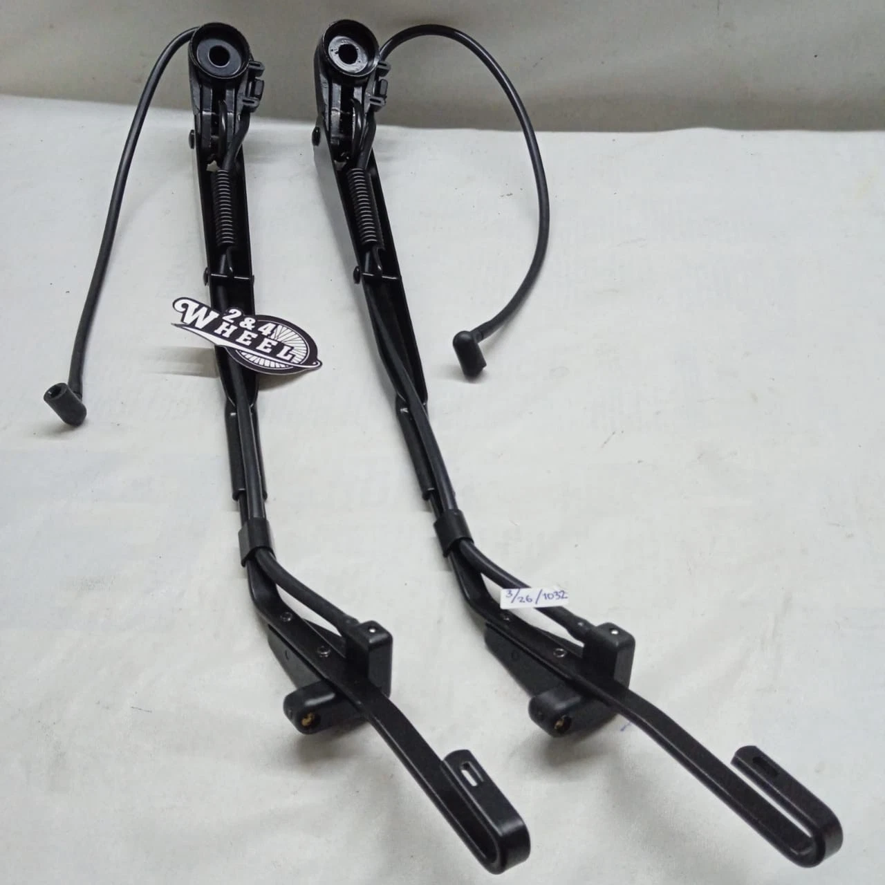 Mitsubishi Fuso Canter FE125 FE73 FE83 Winshield Wiper Arm Blade SET Lh/Rh RHD - Image 10