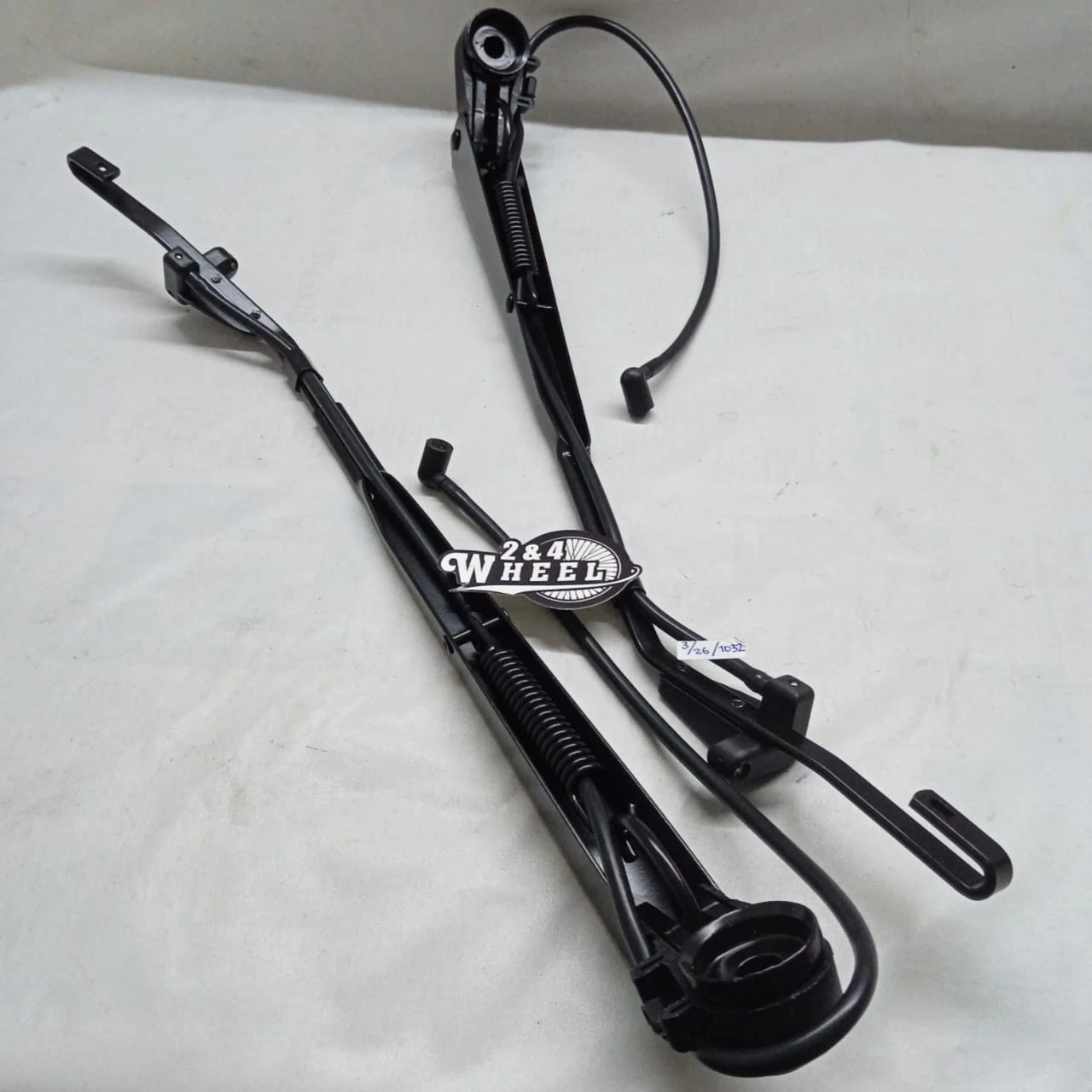 Mitsubishi Fuso Canter FE125 FE73 FE83 Winshield Wiper Arm Blade SET Lh/Rh RHD - Image 11