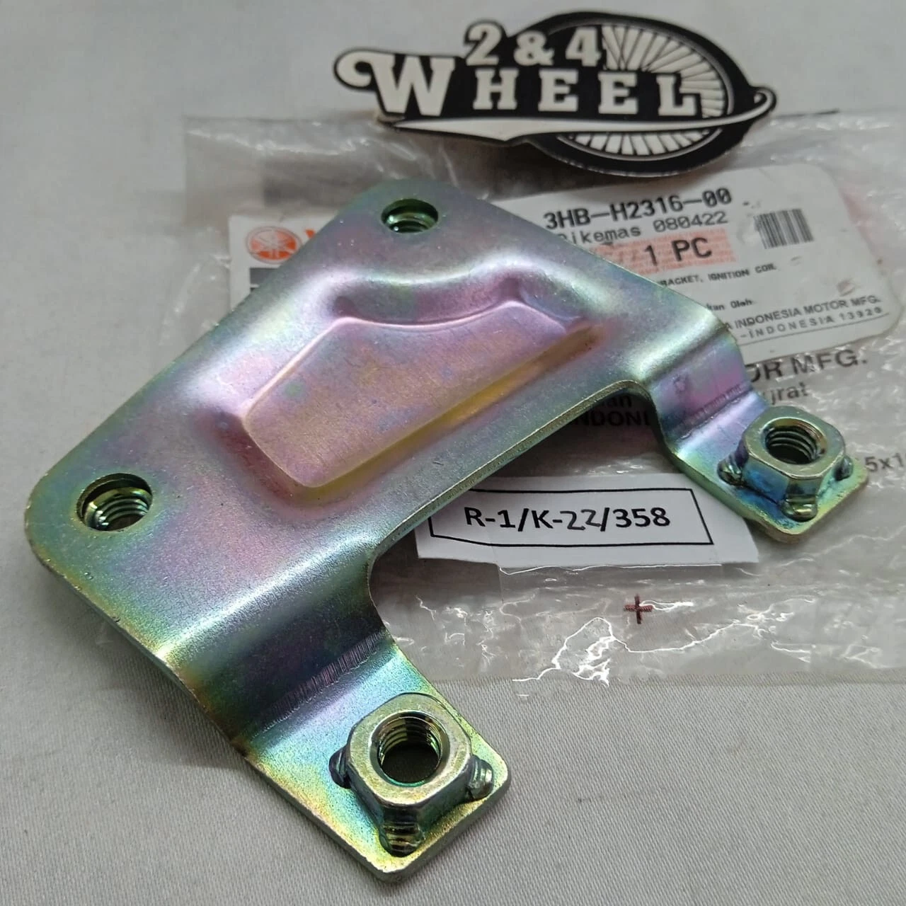 Yamaha RXS RXS115 RX115 YZ80 GT80 MX80 GTMX80 Ignition Coil Bracket 3HB-H2316-00 - Image 2