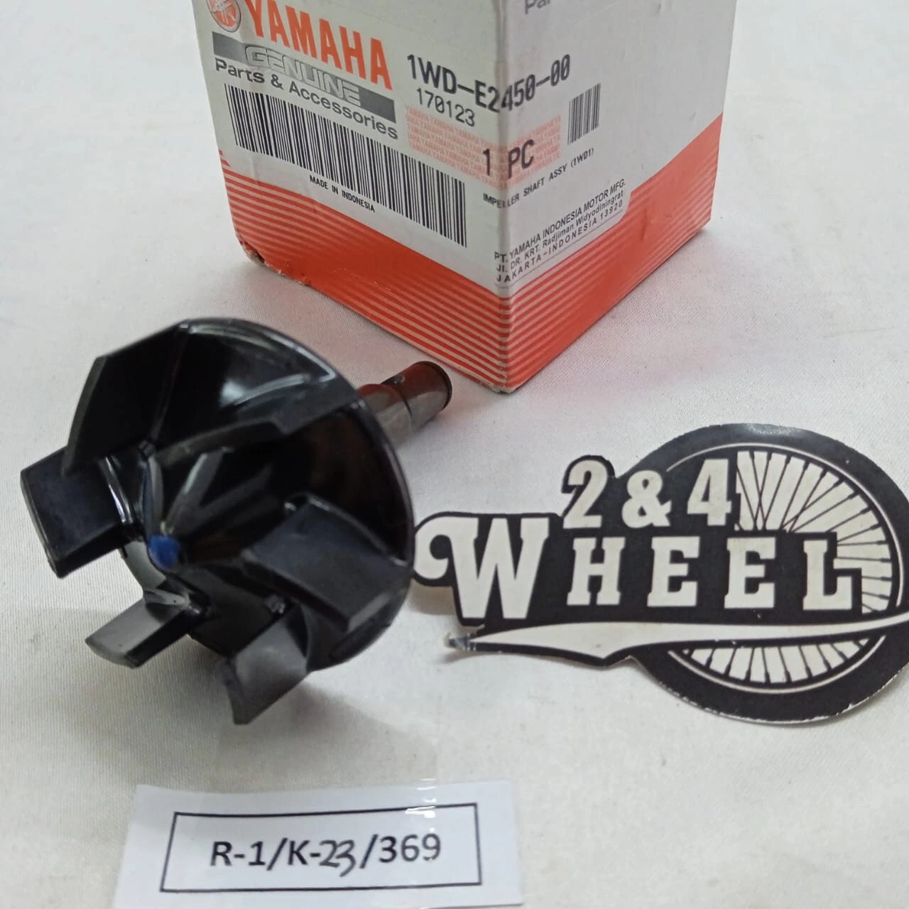 Yamaha YZFR3 MT-03 Impeller Shaft Water Pump 1WD-E2450-00 NEW OEM - Image 4