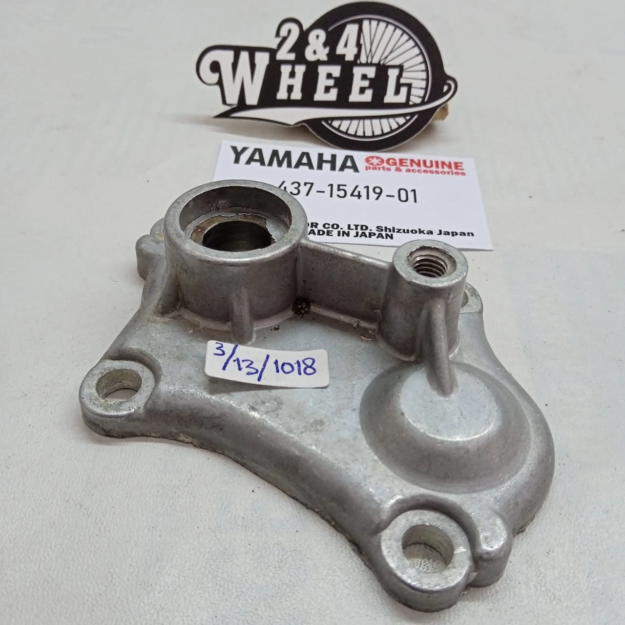 Yamaha MX100 DT100 DT175 YZ125 RT100 TY175 Cover Shifter 437-15419-01 NOS - Image 3