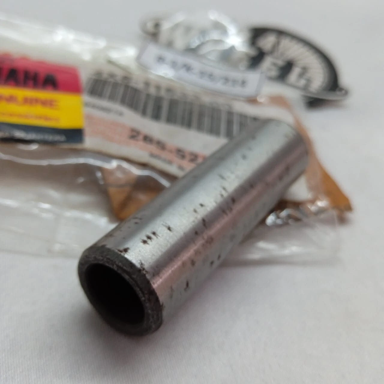 Yamaha RX-S RXS100 RX115 YT115 RS100 V110 LS3 DT100 Pin Piston 4X8-11633-00 - Image 2