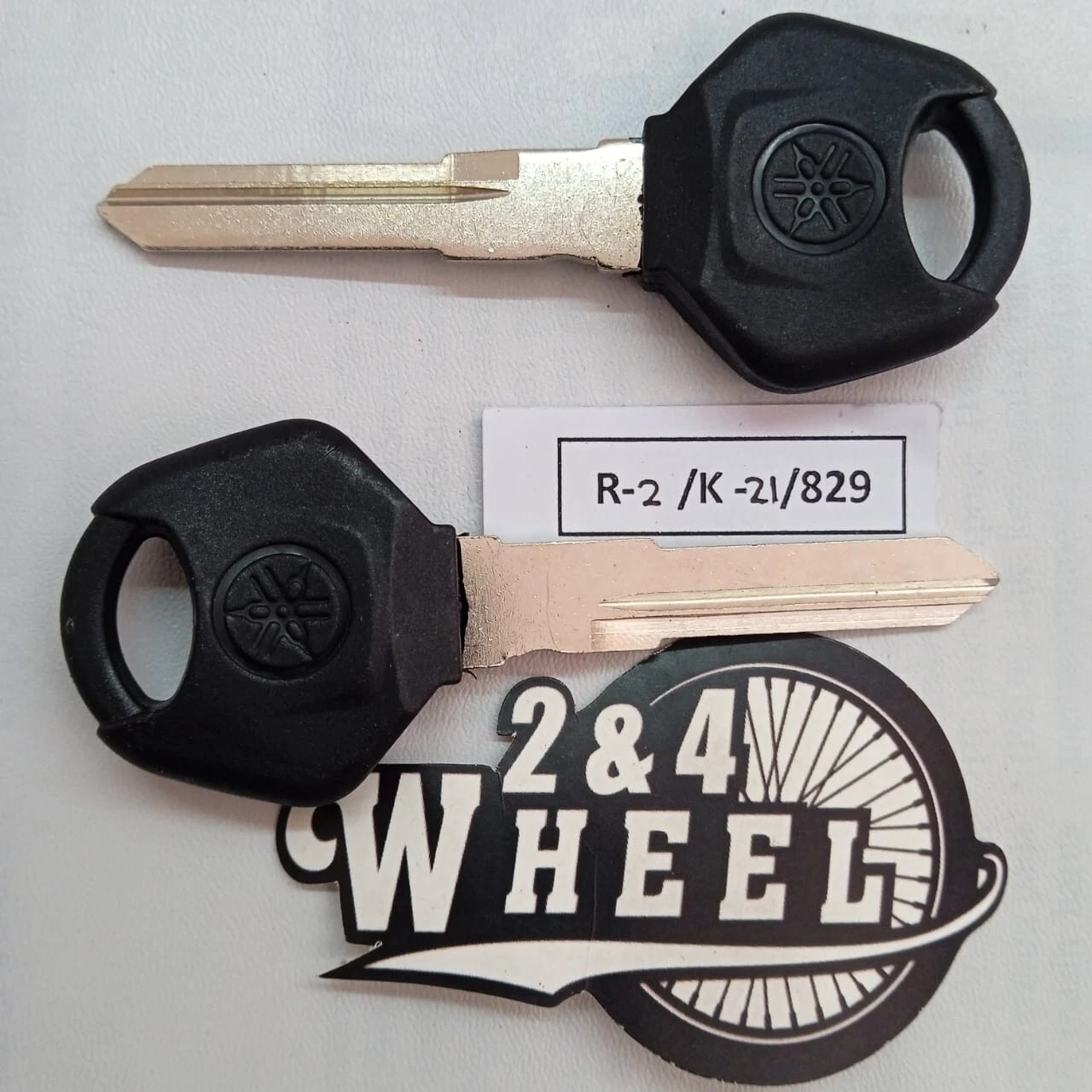 2Pcs Ignition Key Blank Fit Yamaha YZFR3 YZF R3 MT-03 MT03 NEW - Image 2