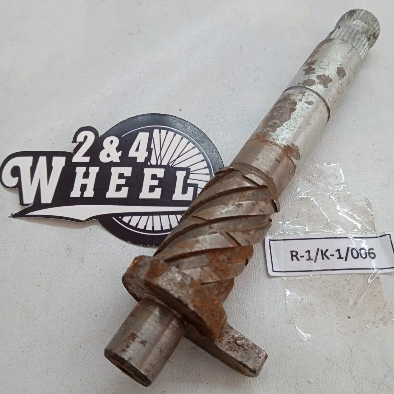 Yamaha V75 Chappy LB50 LB80 U7E Axle Spindle Shaft Kick Starter NOS - Image 3