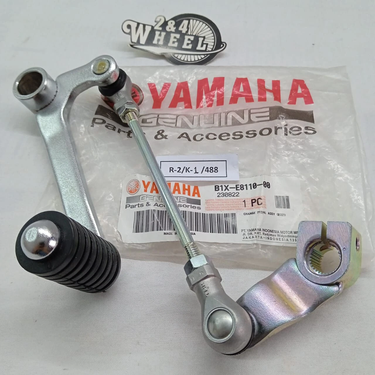 Yamaha YZFR3 YZF R3 MT03 MT 03 Gear Shift Lever Pedal Assy NEW GENUINE - Image 3