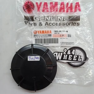 NEW Genuine Yamaha YZFR3 2015-2018 Front Headlight Socket Cover 1WD-H3947-00