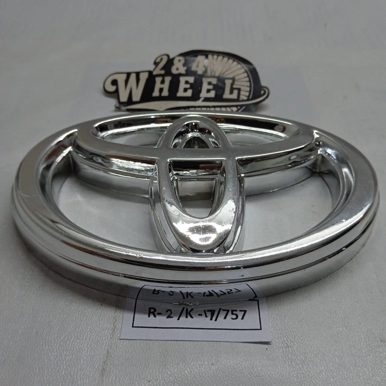 For Toyota Front Grille Exterior Emblem Logo Badge Chrome Size 11cm NEW - Image 2
