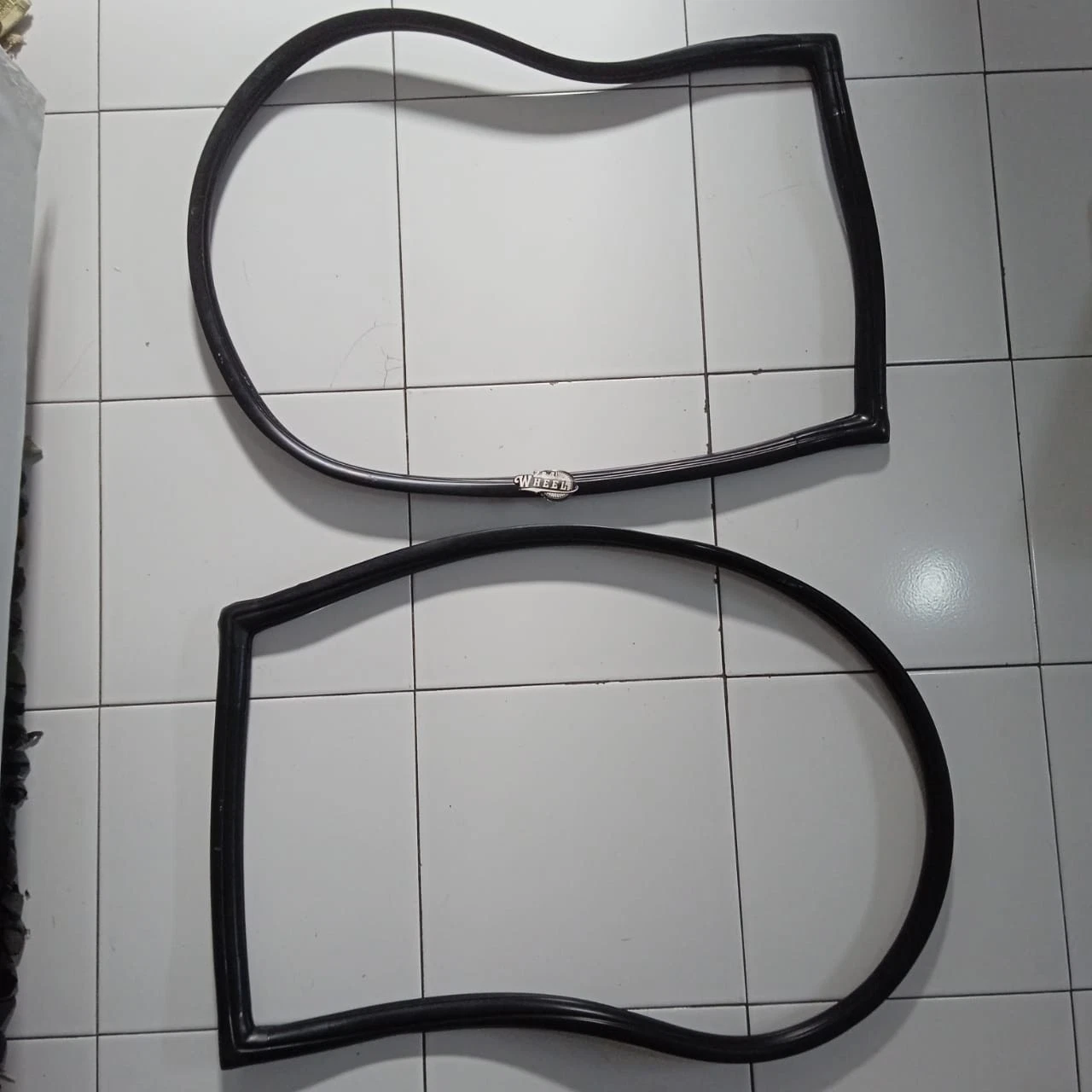 Glass Seal Weatherstrip Side Window L/R Toyota Land Cruiser FJ40 FJ45 BJ40 75-84