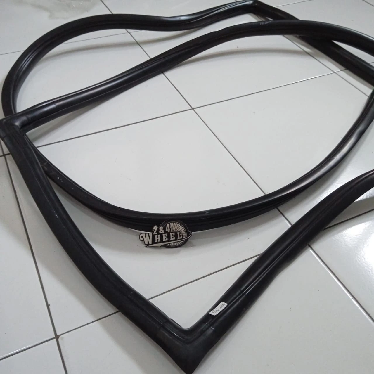 Glass Seal Weatherstrip Side Window L/R Toyota Land Cruiser FJ40 FJ45 BJ40 75-84 - Image 2