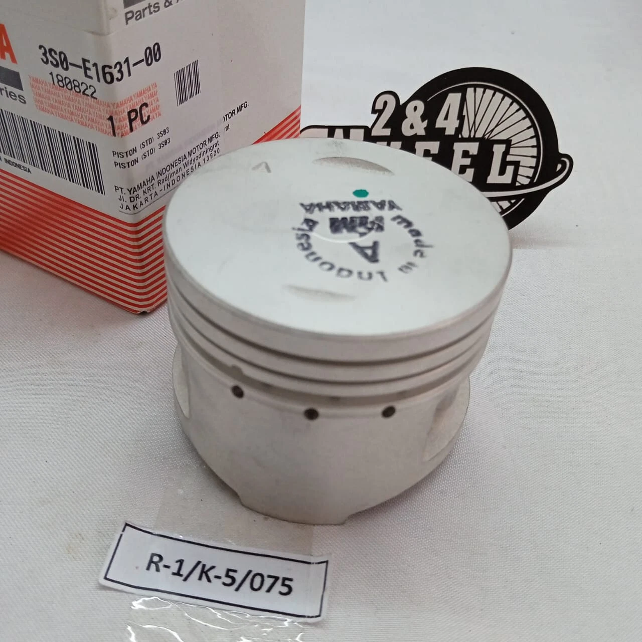 Yamaha TTR110 TTR110E TTR 110 110E Piston Kit Size STD and Gasket NEW GENUINE - Image 2