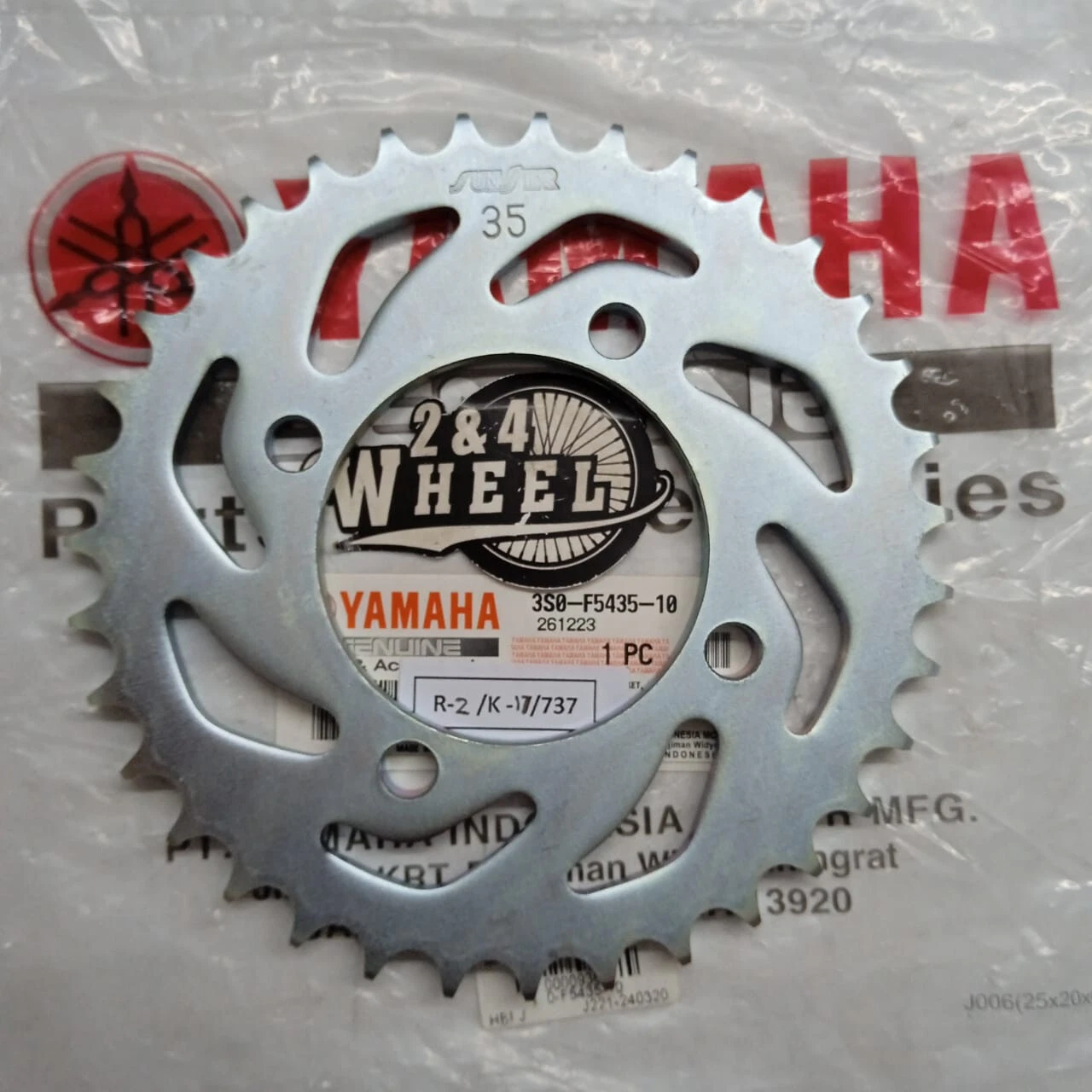 Yamaha Rear Sprocket 35T Fits RX115 RXK RX135 3S0-F5435-10 NEW