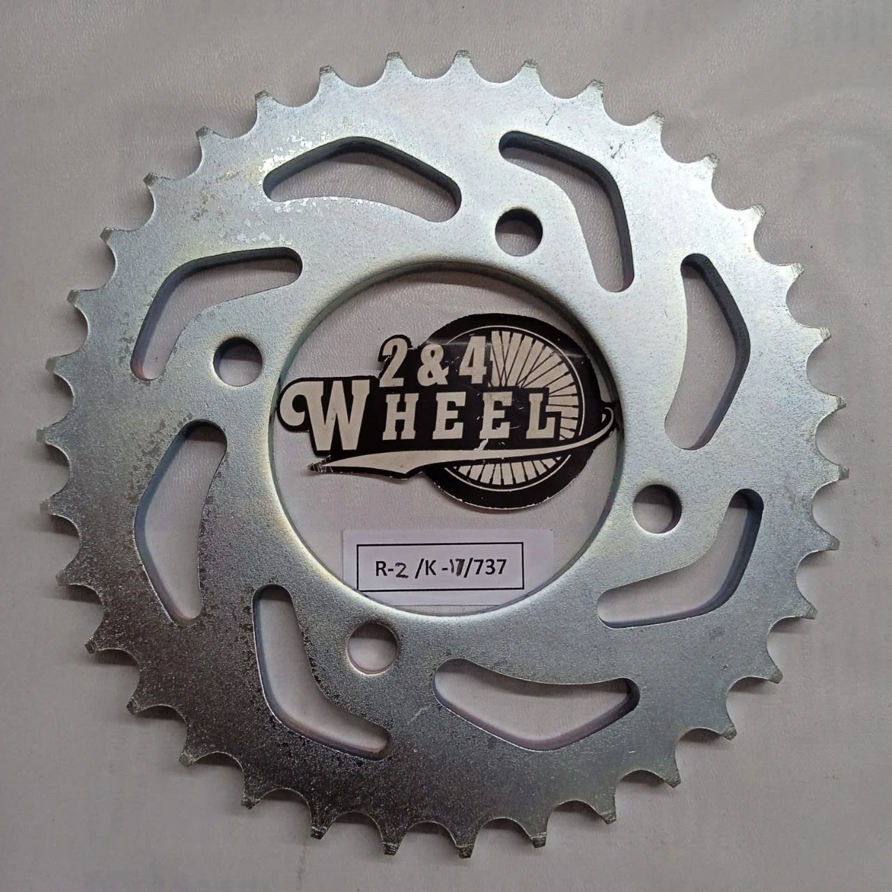Yamaha Rear Sprocket 35T Fits RX115 RXK RX135 3S0-F5435-10 NEW - Image 3