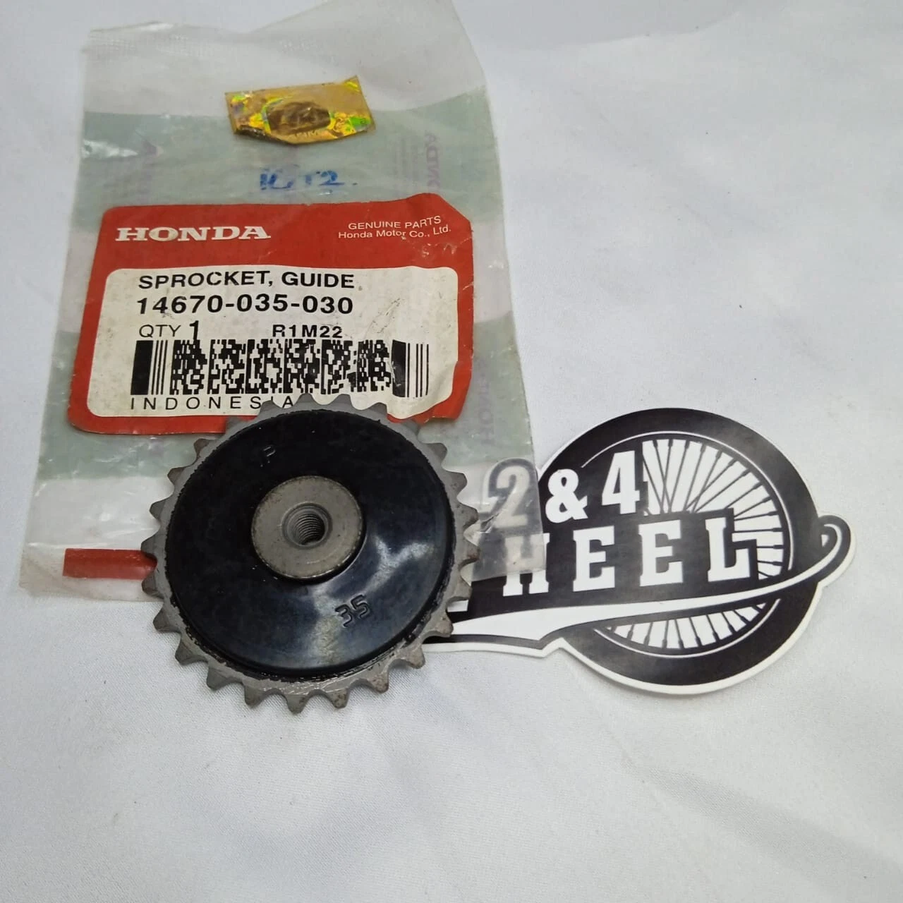 Genuine Honda Cam Timing Chain Guide SPROCKET 14670-035-030