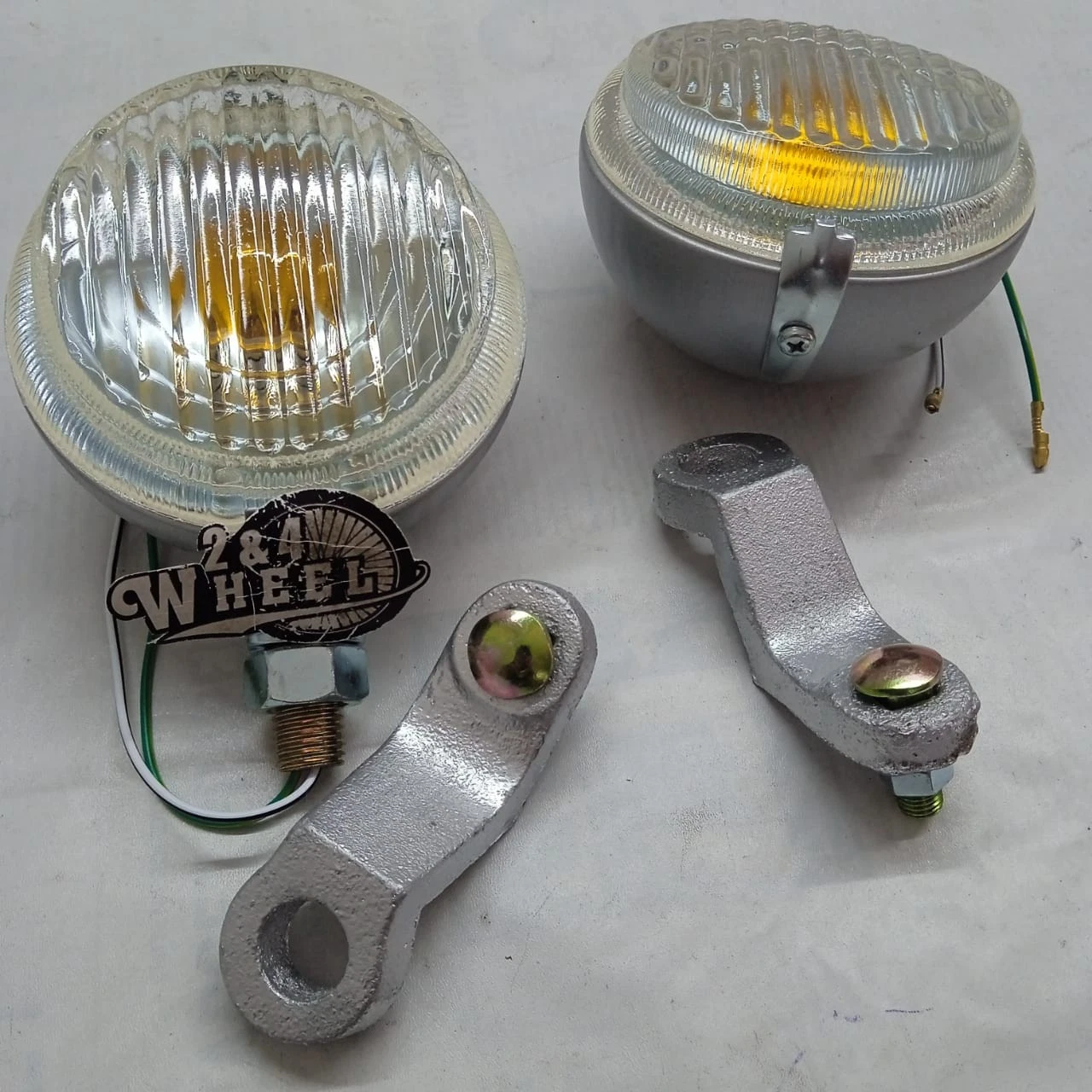 Toyota Land Cruiser FJ40 FJ43 FJ45 Fog Light Lamp with Bracket Pair Lh/Rh NEW - Image 4