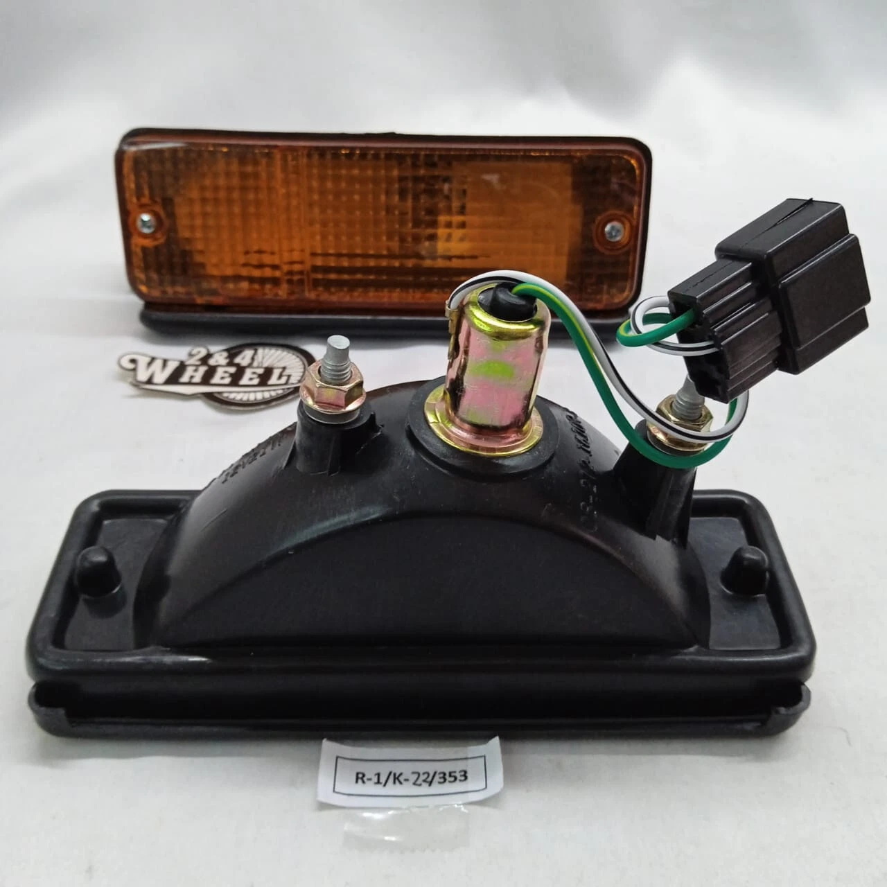 Front Bumper Turn Signal Lamp Toyota Corolla KE72 KE75 1979-1987 1Pair LH/RH NEW - Image 5